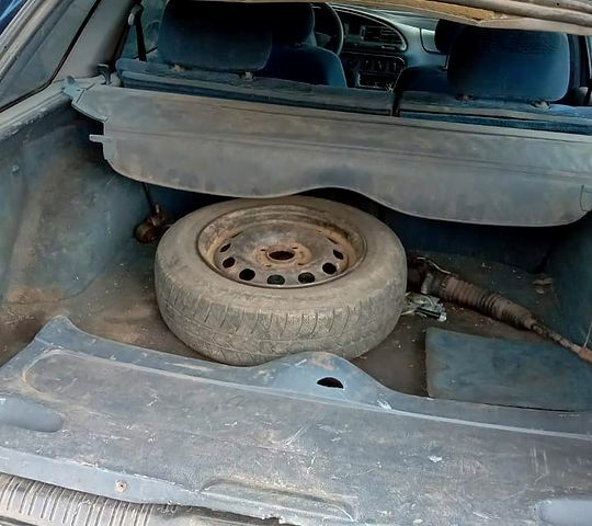 Форд Мондео, об'ємом двигуна 1.6 л та пробігом 250 тис. км за 1100 $, фото 8 на Automoto.ua