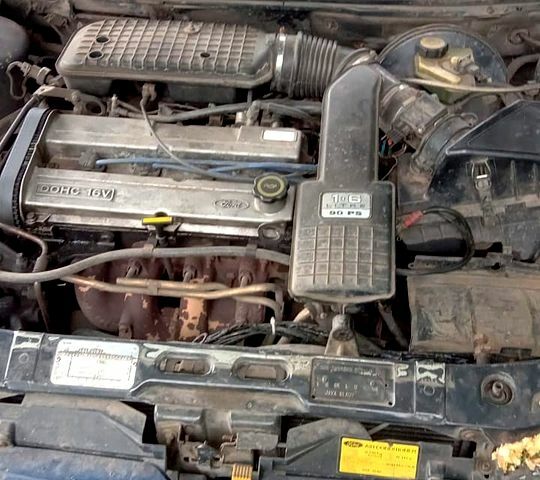 Форд Мондео, об'ємом двигуна 1.6 л та пробігом 250 тис. км за 1100 $, фото 7 на Automoto.ua