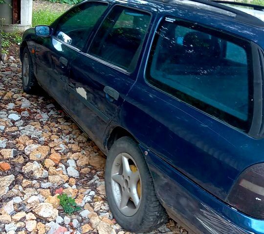 Форд Мондео, об'ємом двигуна 1.6 л та пробігом 250 тис. км за 1100 $, фото 2 на Automoto.ua