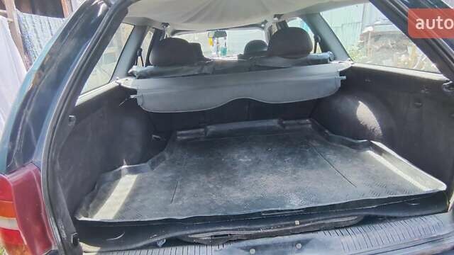 Форд Мондео, объемом двигателя 1.8 л и пробегом 285 тыс. км за 2660 $, фото 6 на Automoto.ua
