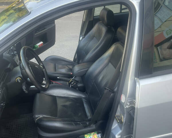 Форд Мондео, объемом двигателя 2 л и пробегом 300 тыс. км за 1550 $, фото 1 на Automoto.ua