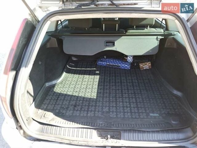 Форд Мондео, объемом двигателя 2 л и пробегом 382 тыс. км за 3900 $, фото 6 на Automoto.ua