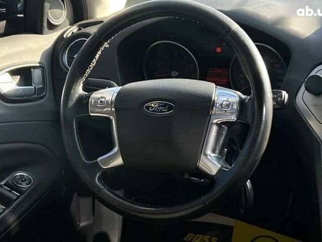 Форд Мондео, объемом двигателя 0 л и пробегом 245 тыс. км за 5000 $, фото 14 на Automoto.ua