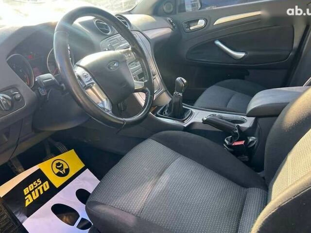 Форд Мондео, объемом двигателя 0 л и пробегом 245 тыс. км за 5000 $, фото 19 на Automoto.ua