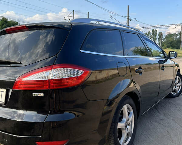 Форд Мондео, об'ємом двигуна 2 л та пробігом 276 тис. км за 8000 $, фото 4 на Automoto.ua