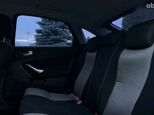 Форд Мондео, объемом двигателя 0 л и пробегом 192 тыс. км за 7500 $, фото 16 на Automoto.ua