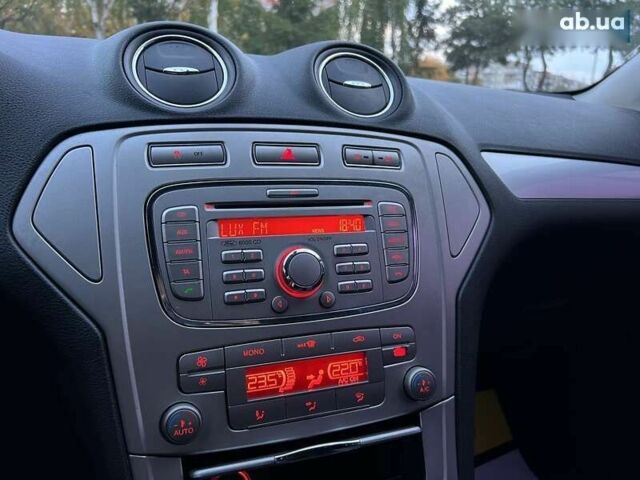 Форд Мондео, объемом двигателя 0 л и пробегом 192 тыс. км за 7500 $, фото 11 на Automoto.ua