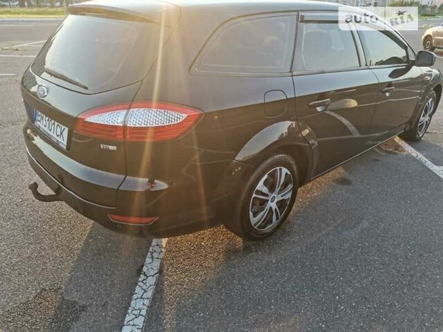 Форд Мондео, объемом двигателя 2 л и пробегом 358 тыс. км за 6399 $, фото 10 на Automoto.ua