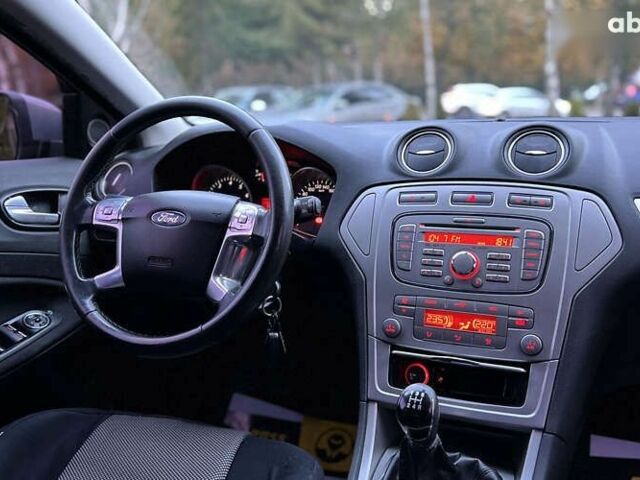 Форд Мондео, объемом двигателя 0 л и пробегом 192 тыс. км за 7500 $, фото 13 на Automoto.ua