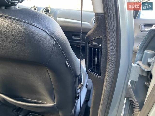 Форд Мондео, объемом двигателя 2 л и пробегом 254 тыс. км за 6999 $, фото 19 на Automoto.ua