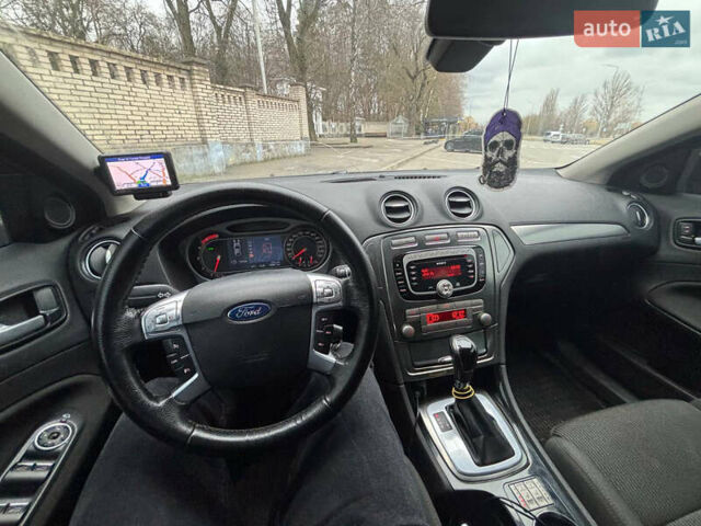 Форд Мондео, объемом двигателя 2 л и пробегом 291 тыс. км за 5900 $, фото 7 на Automoto.ua