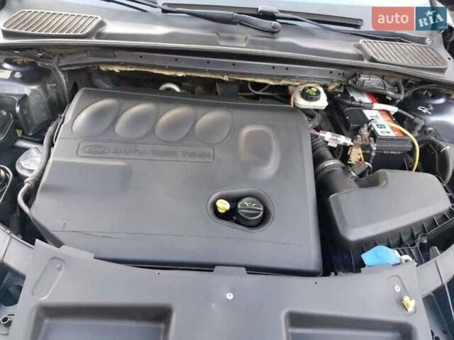 Форд Мондео, объемом двигателя 2 л и пробегом 186 тыс. км за 5700 $, фото 16 на Automoto.ua