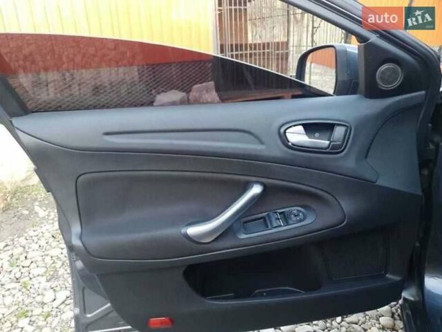 Форд Мондео, объемом двигателя 2 л и пробегом 186 тыс. км за 5700 $, фото 14 на Automoto.ua