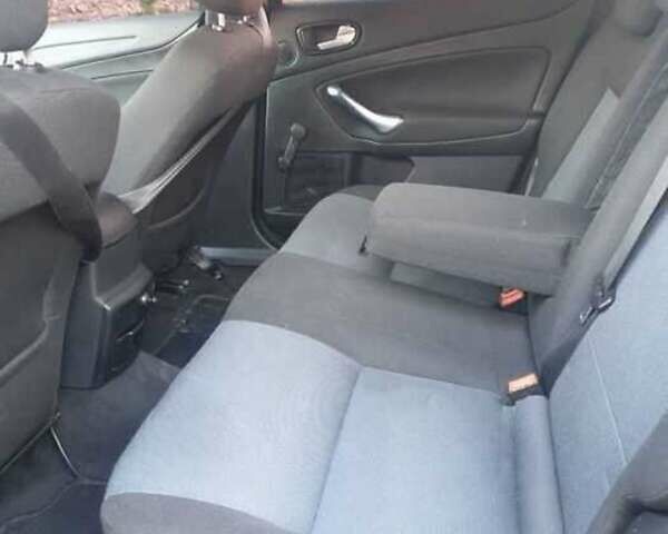 Форд Мондео, объемом двигателя 2 л и пробегом 186 тыс. км за 5700 $, фото 10 на Automoto.ua