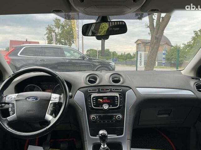 Форд Мондео, объемом двигателя 1.6 л и пробегом 212 тыс. км за 7700 $, фото 19 на Automoto.ua