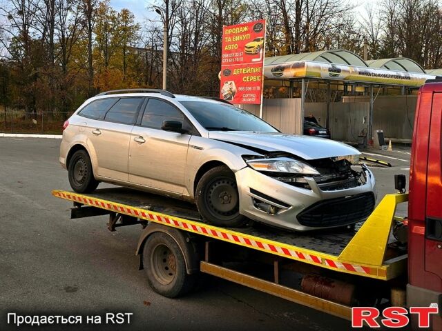 Форд Мондео, об'ємом двигуна 1.6 л та пробігом 150 тис. км за 2300 $, фото 7 на Automoto.ua