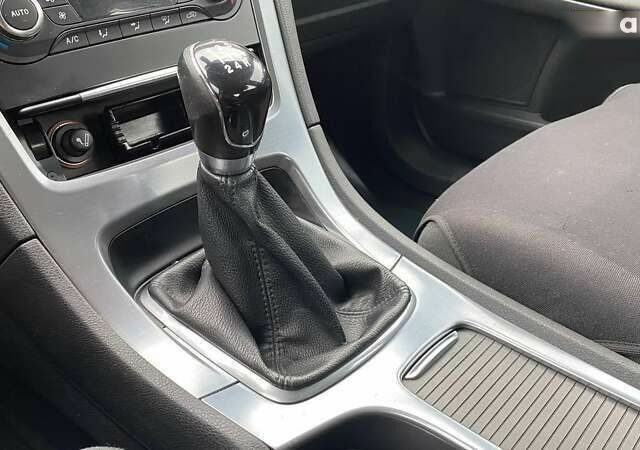 Форд Мондео, объемом двигателя 2 л и пробегом 255 тыс. км за 6600 $, фото 20 на Automoto.ua