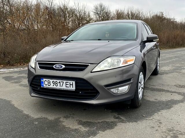 Форд Мондео, объемом двигателя 2 л и пробегом 209 тыс. км за 7999 $, фото 7 на Automoto.ua