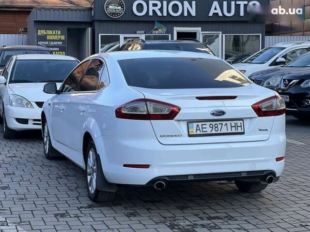 Форд Мондео, объемом двигателя 2 л и пробегом 154 тыс. км за 9500 $, фото 9 на Automoto.ua