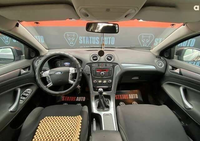Форд Мондео, объемом двигателя 2 л и пробегом 255 тыс. км за 6600 $, фото 29 на Automoto.ua