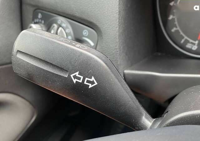 Форд Мондео, объемом двигателя 2 л и пробегом 255 тыс. км за 6600 $, фото 23 на Automoto.ua
