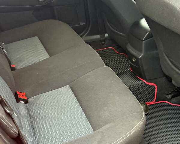 Форд Мондео, об'ємом двигуна 2 л та пробігом 220 тис. км за 6500 $, фото 7 на Automoto.ua