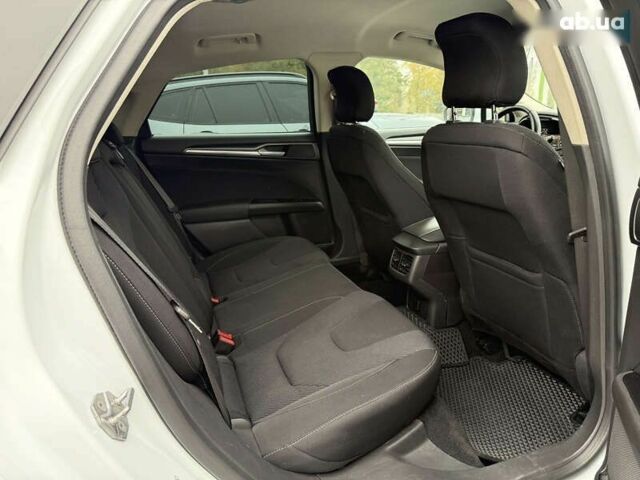 Форд Мондео, объемом двигателя 2 л и пробегом 184 тыс. км за 12500 $, фото 11 на Automoto.ua