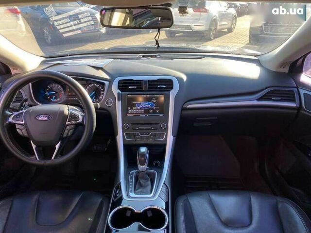 Форд Мондео, объемом двигателя 2 л и пробегом 131 тыс. км за 9900 $, фото 9 на Automoto.ua