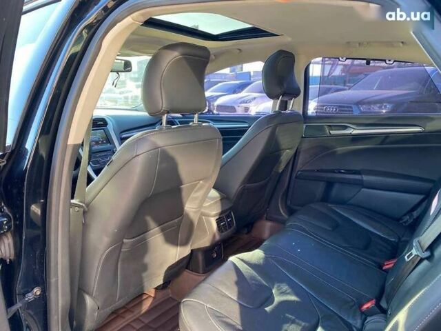 Форд Мондео, объемом двигателя 2 л и пробегом 131 тыс. км за 9900 $, фото 22 на Automoto.ua