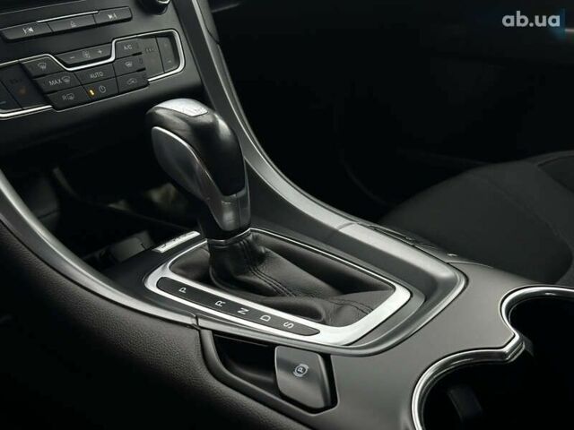 Форд Мондео, объемом двигателя 2 л и пробегом 243 тыс. км за 12950 $, фото 26 на Automoto.ua