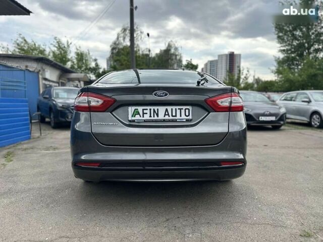 Форд Мондео, объемом двигателя 2 л и пробегом 243 тыс. км за 12950 $, фото 5 на Automoto.ua