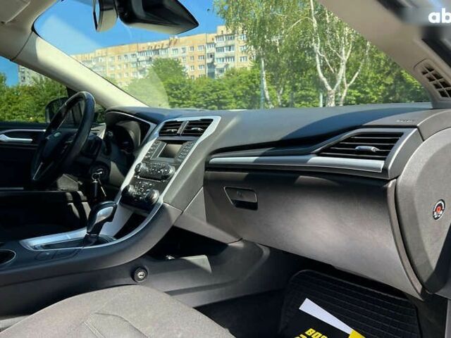 Форд Мондео, объемом двигателя 2 л и пробегом 98 тыс. км за 15690 $, фото 9 на Automoto.ua
