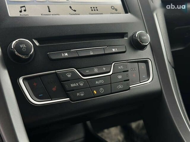 Форд Мондео, объемом двигателя 2 л и пробегом 243 тыс. км за 12950 $, фото 25 на Automoto.ua