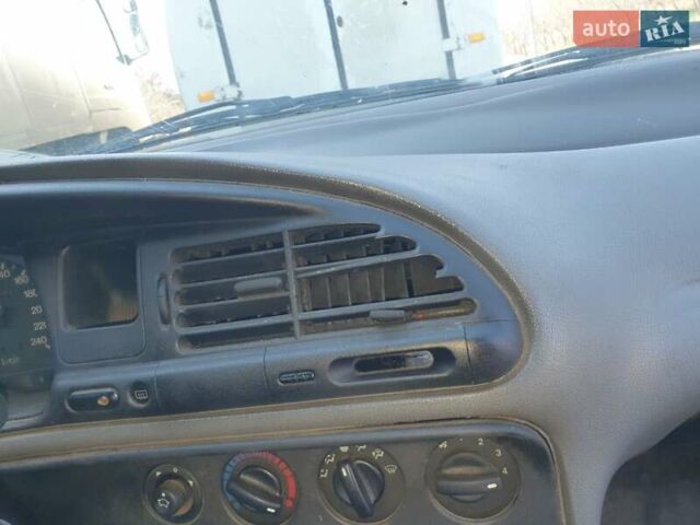 Форд Мондео, объемом двигателя 1.8 л и пробегом 400 тыс. км за 1000 $, фото 8 на Automoto.ua