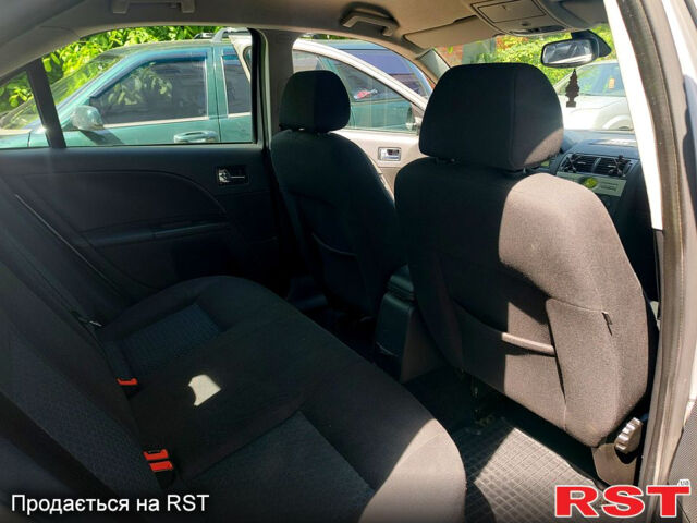 Форд Мондео, объемом двигателя 1.8 л и пробегом 213 тыс. км за 4750 $, фото 11 на Automoto.ua