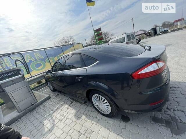 Форд Мондео, объемом двигателя 1.8 л и пробегом 242 тыс. км за 6500 $, фото 1 на Automoto.ua