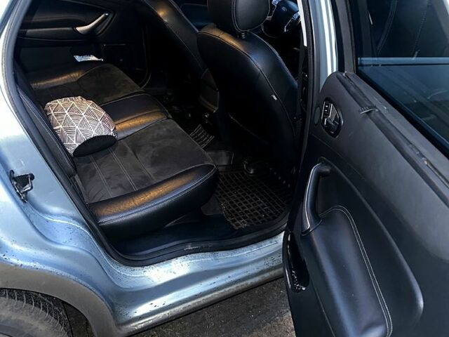 Форд Мондео, объемом двигателя 18 л и пробегом 300 тыс. км за 6500 $, фото 11 на Automoto.ua