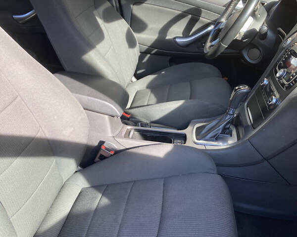 Форд Мондео, объемом двигателя 2 л и пробегом 218 тыс. км за 8707 $, фото 13 на Automoto.ua