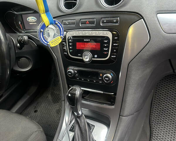 Форд Мондео, объемом двигателя 2 л и пробегом 218 тыс. км за 8707 $, фото 4 на Automoto.ua