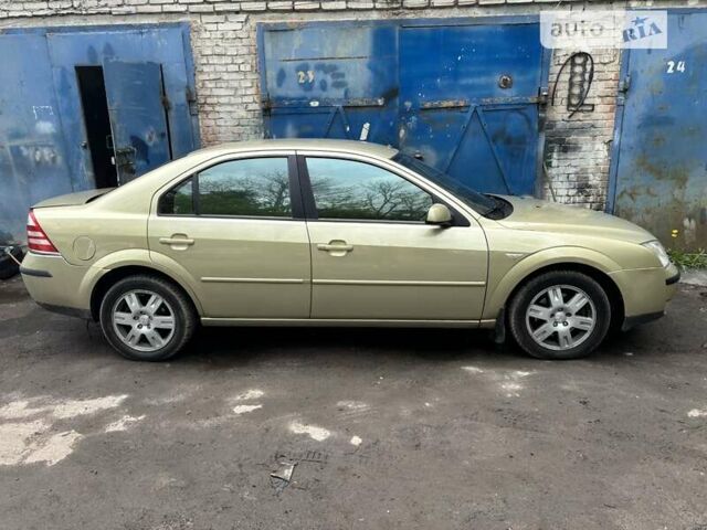 Желтый Форд Мондео, объемом двигателя 0 л и пробегом 249 тыс. км за 3200 $, фото 6 на Automoto.ua