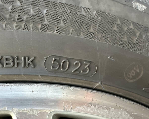 Желтый Форд Мондео, объемом двигателя 1.8 л и пробегом 239 тыс. км за 7300 $, фото 41 на Automoto.ua