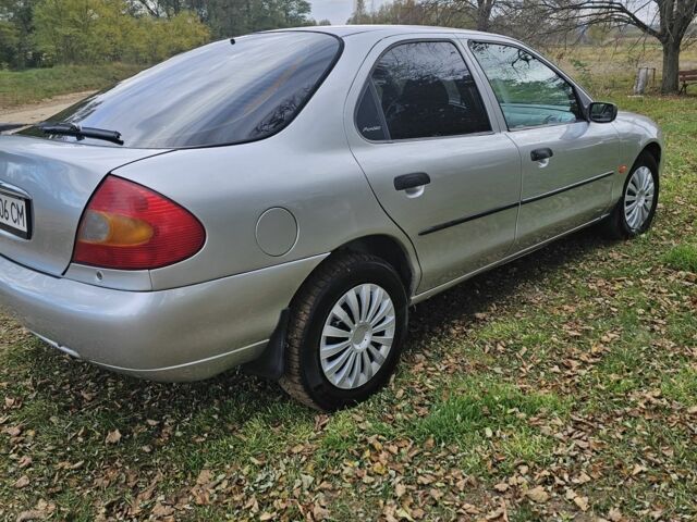 Форд Мондео 1997 в Мостисках на Automoto.ua Серый Форд Мондео, объемом двигателя 1.6 л и пробегом 316 тыс. км за 2600 $, фото 4 на Automoto.ua