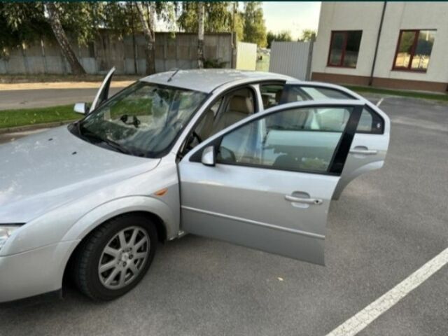 Серый Форд Мондео, объемом двигателя 2 л и пробегом 360 тыс. км за 4000 $, фото 8 на Automoto.ua