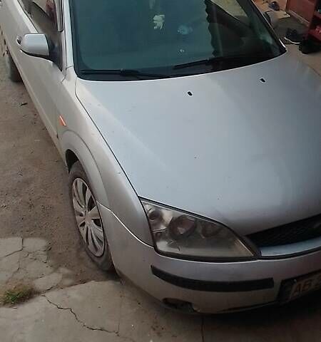 Серый Форд Мондео, объемом двигателя 1.8 л и пробегом 180 тыс. км за 3700 $, фото 7 на Automoto.ua