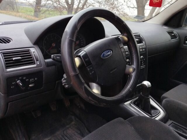 Сірий Форд Мондео, об'ємом двигуна 2 л та пробігом 350 тис. км за 2800 $, фото 6 на Automoto.ua