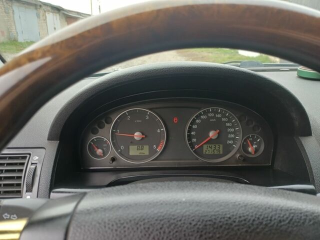 Сірий Форд Мондео, об'ємом двигуна 2.2 л та пробігом 271 тис. км за 3700 $, фото 17 на Automoto.ua