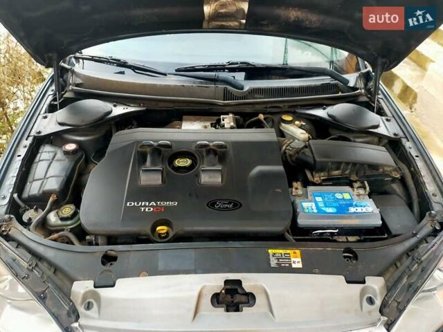 Серый Форд Мондео, объемом двигателя 2 л и пробегом 397 тыс. км за 4500 $, фото 21 на Automoto.ua