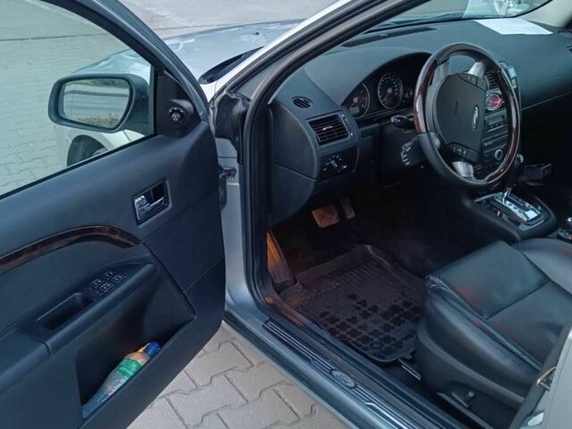 Серый Форд Мондео, объемом двигателя 2.5 л и пробегом 74 тыс. км за 4072 $, фото 14 на Automoto.ua