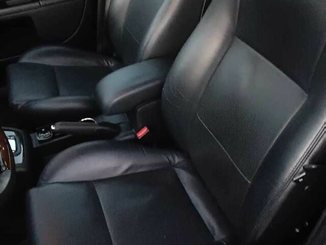 Серый Форд Мондео, объемом двигателя 2.5 л и пробегом 74 тыс. км за 4072 $, фото 12 на Automoto.ua