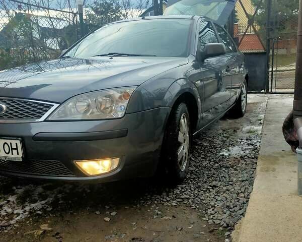 Серый Форд Мондео, объемом двигателя 2 л и пробегом 397 тыс. км за 4500 $, фото 3 на Automoto.ua